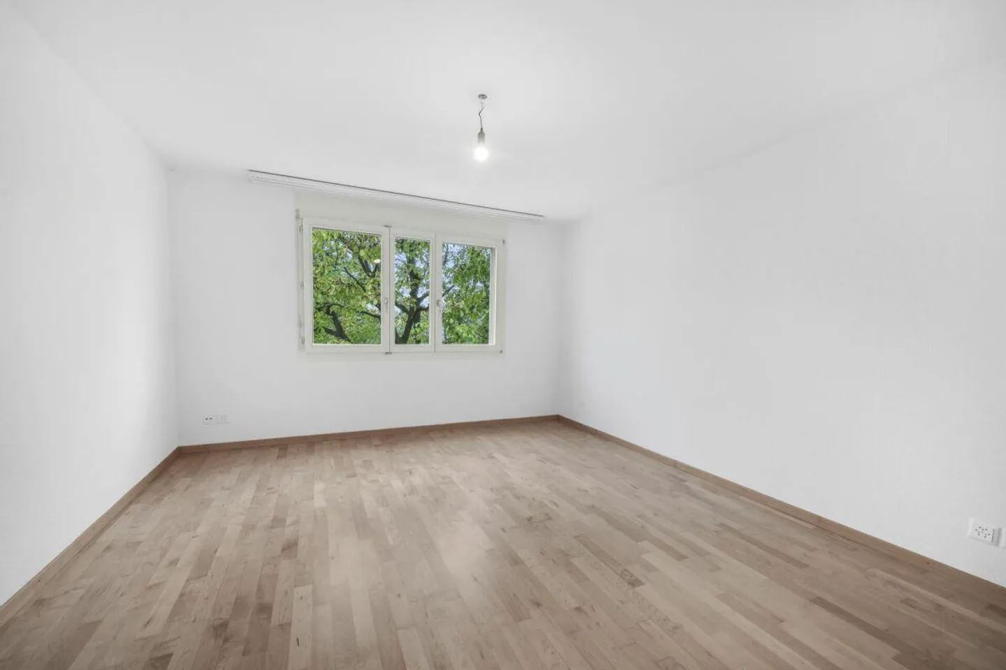 Modern 3.5-room apartment with large balcony in Münchwilen - bright,... - Photo 11 of 17