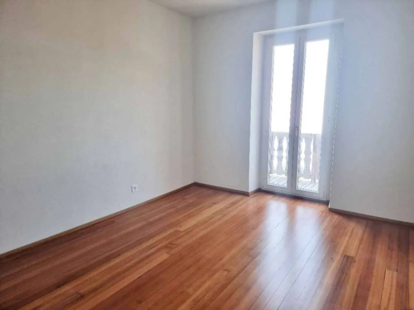 Glion - Rental building with panoramic view of the lake - Photo 3 of 11