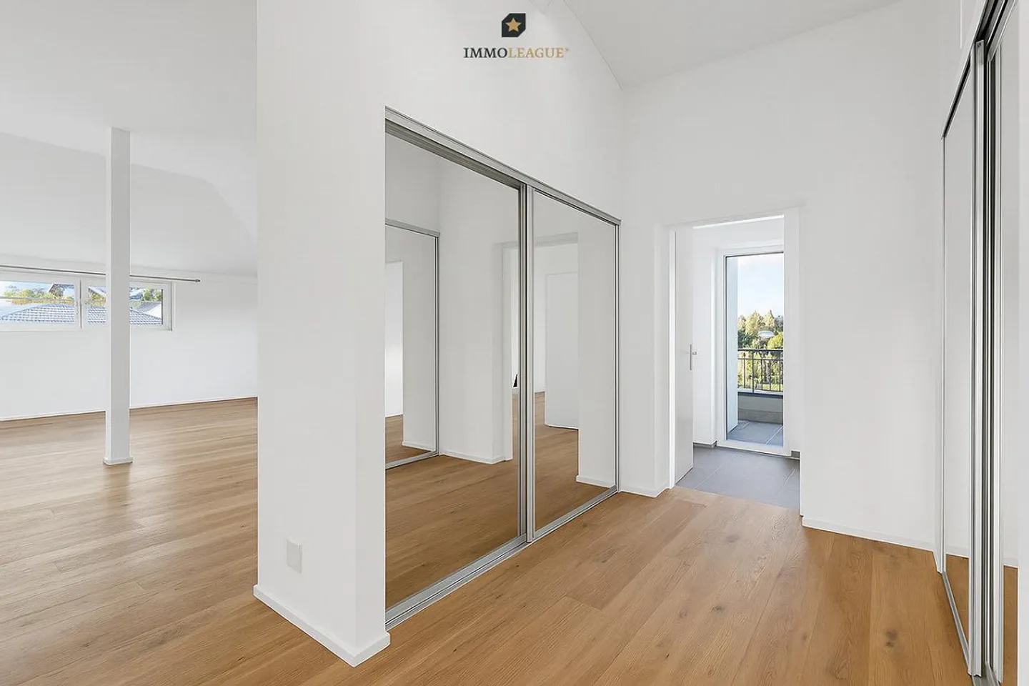 Attikawohnung mit einzigartigem Ambiente in Seenähe - Foto 4 di 13