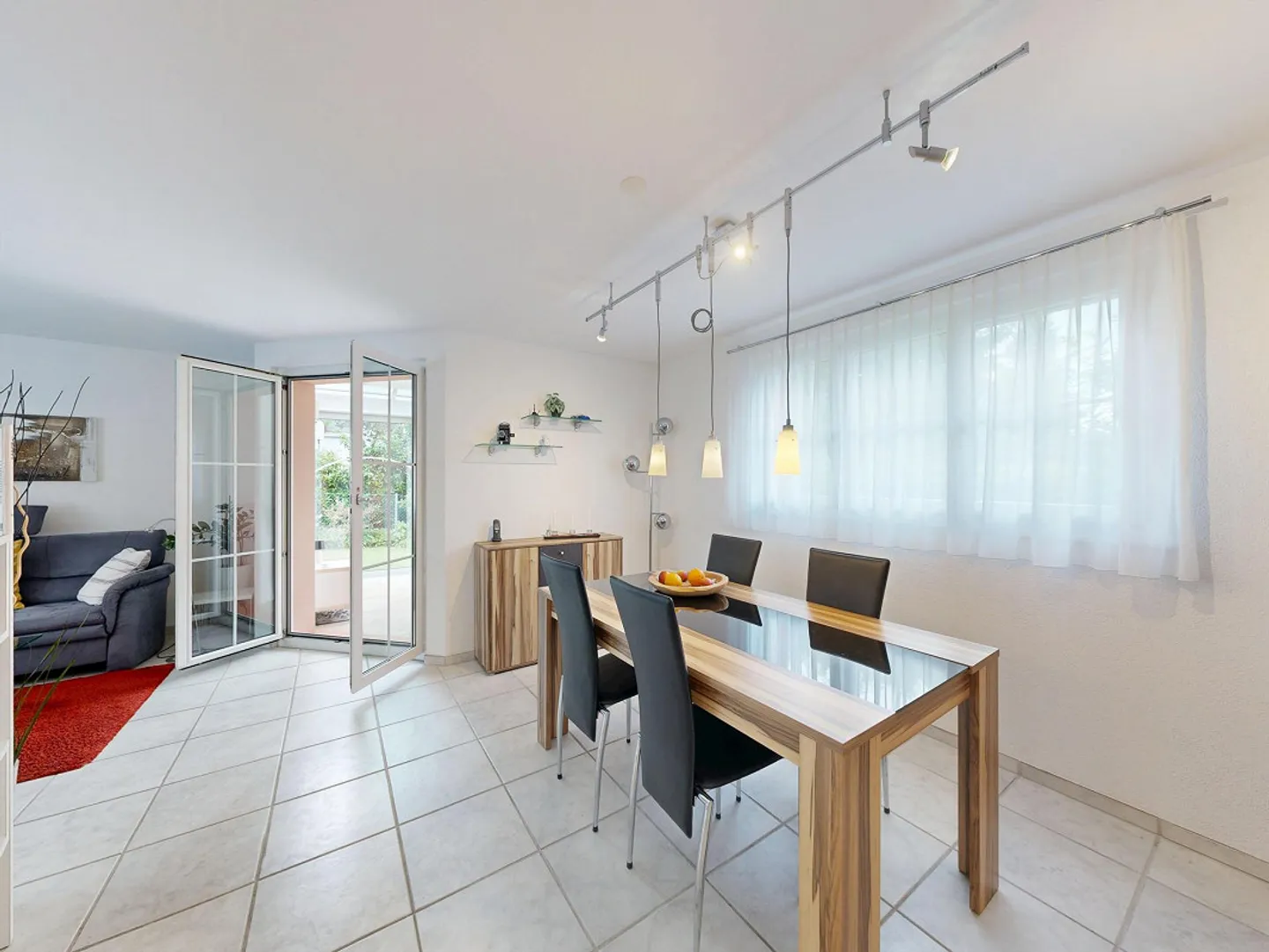 Charmantes Einfamilienhaus in Aesch - Foto 3 von 16