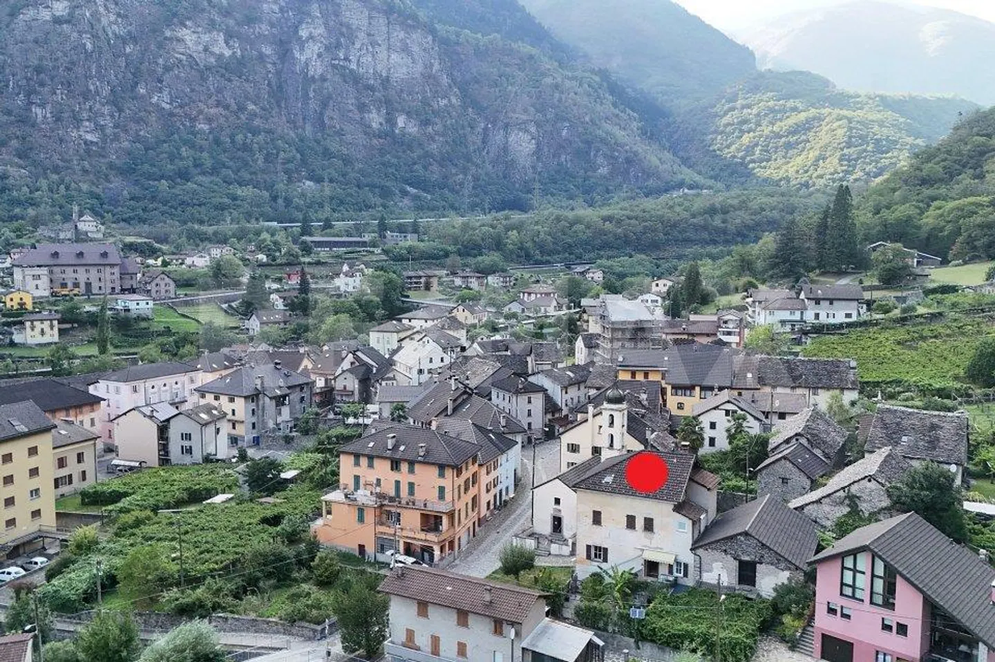 Casa Incantevole a Giornico - Foto 1 di 13