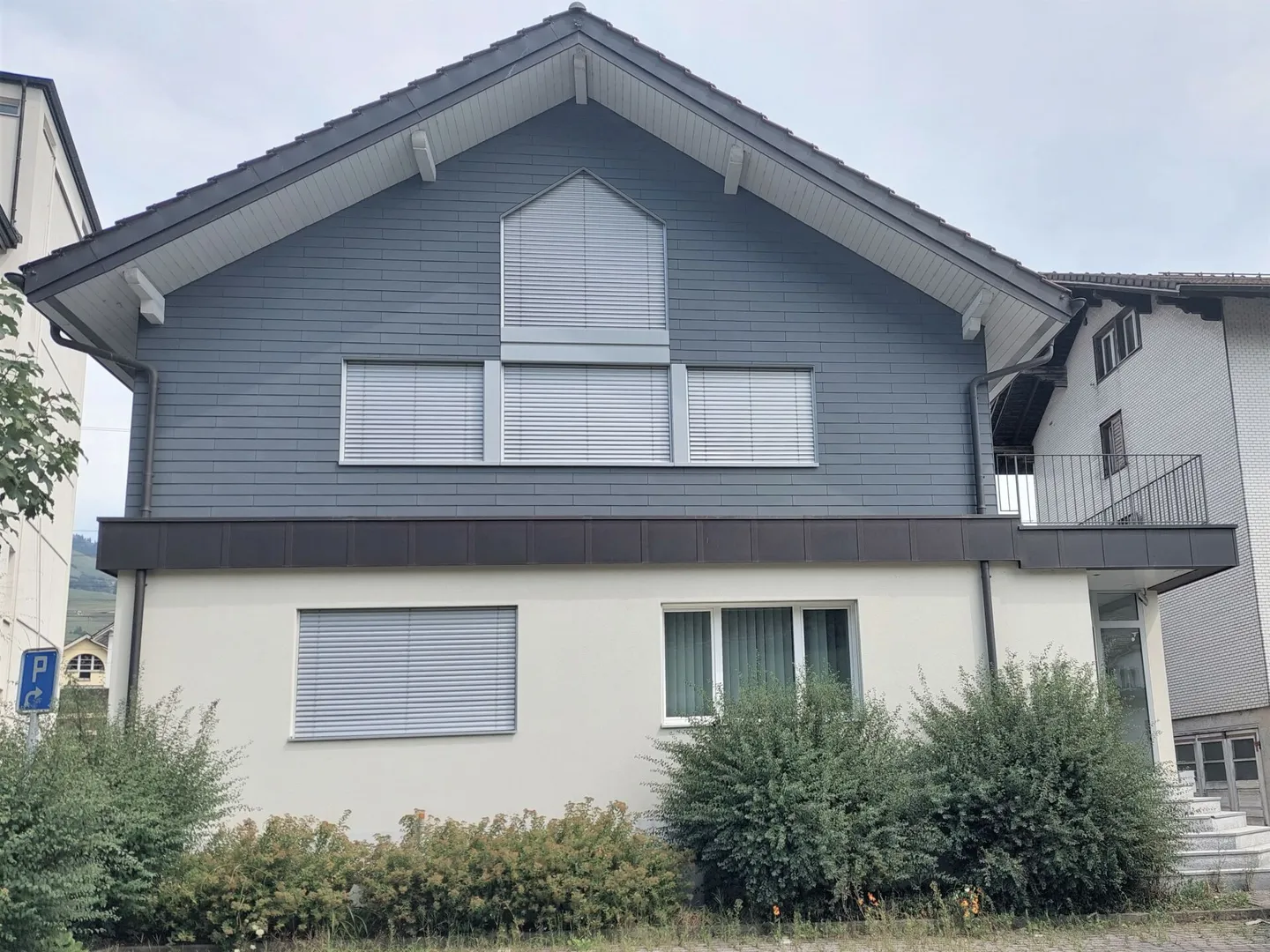 Limitato - edificio commerciale moderno direttamente alla stazione - Foto 9 di 10