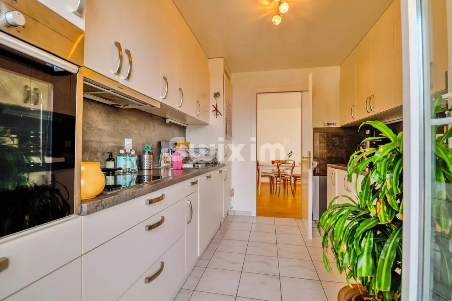 Penthouse luminoso con vista lago - Foto 4 di 7