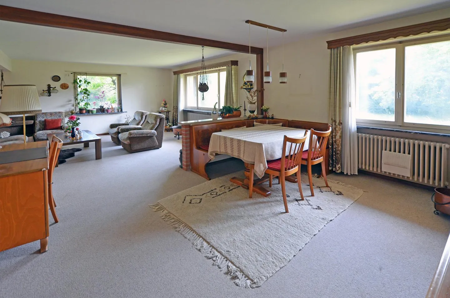 Casa unifamiliare di 4,5 stanze con piscina a Pratteln - Foto 3 di 13