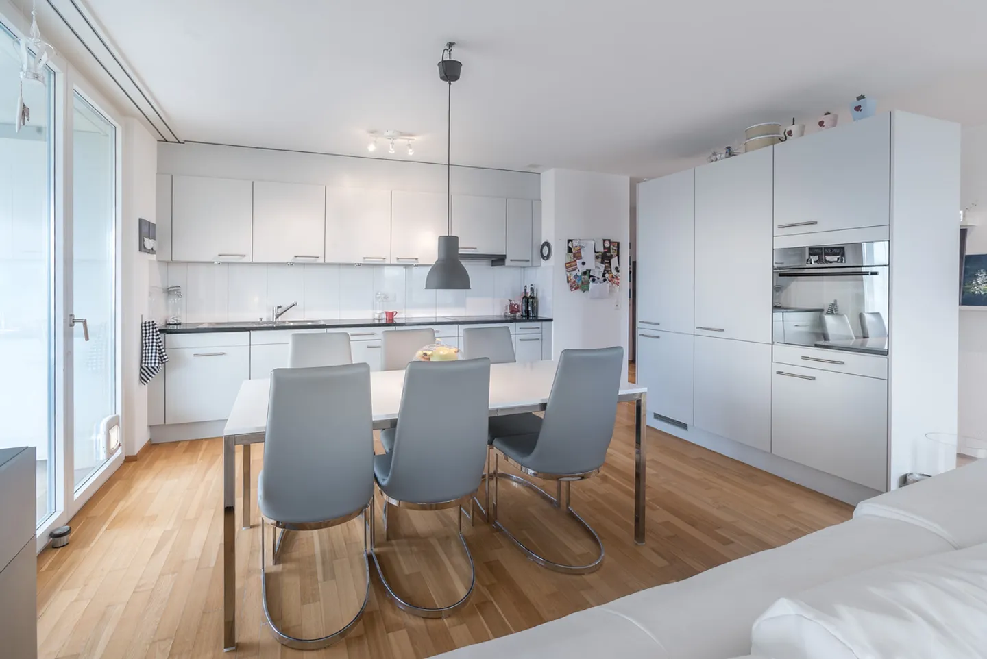 Zentrales Apartment in Wetzikon - Foto 3 von 6