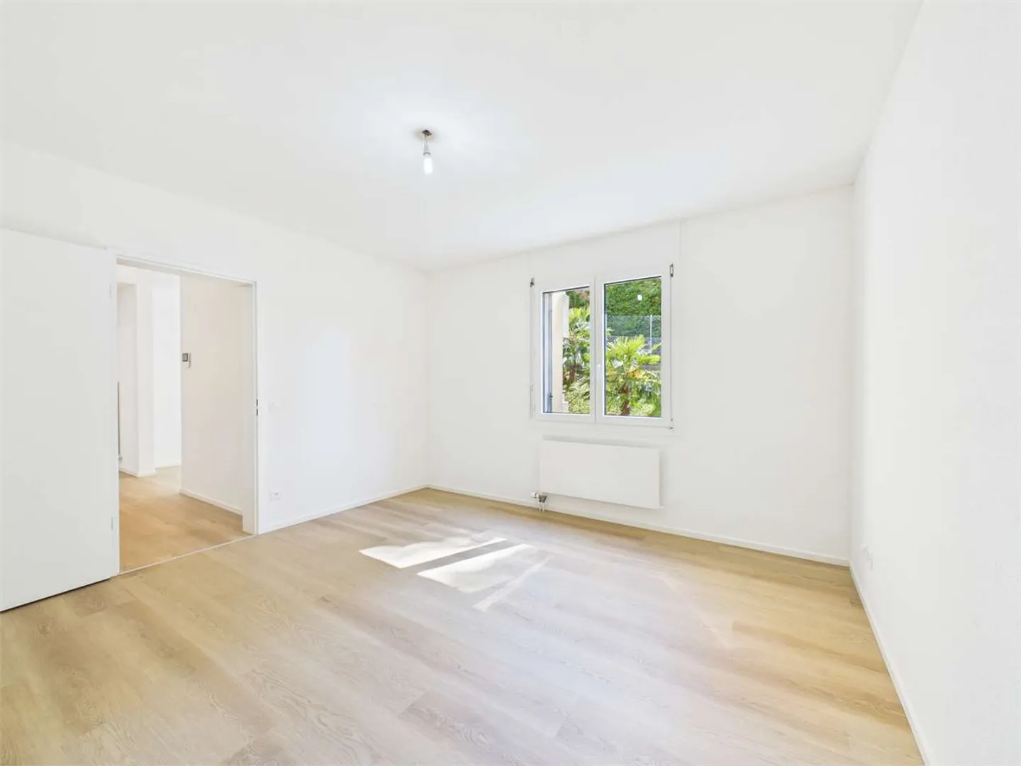Spektakuläres 2.5-Zimmer-Wohnung komplett renoviert - Foto 9 von 9
