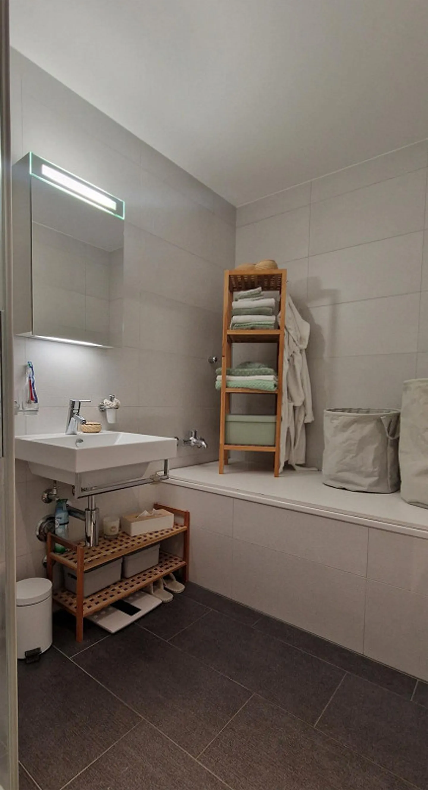 Moderne 2 1/2-Zimmerwohnung zu vermieten - Foto 5 di 11
