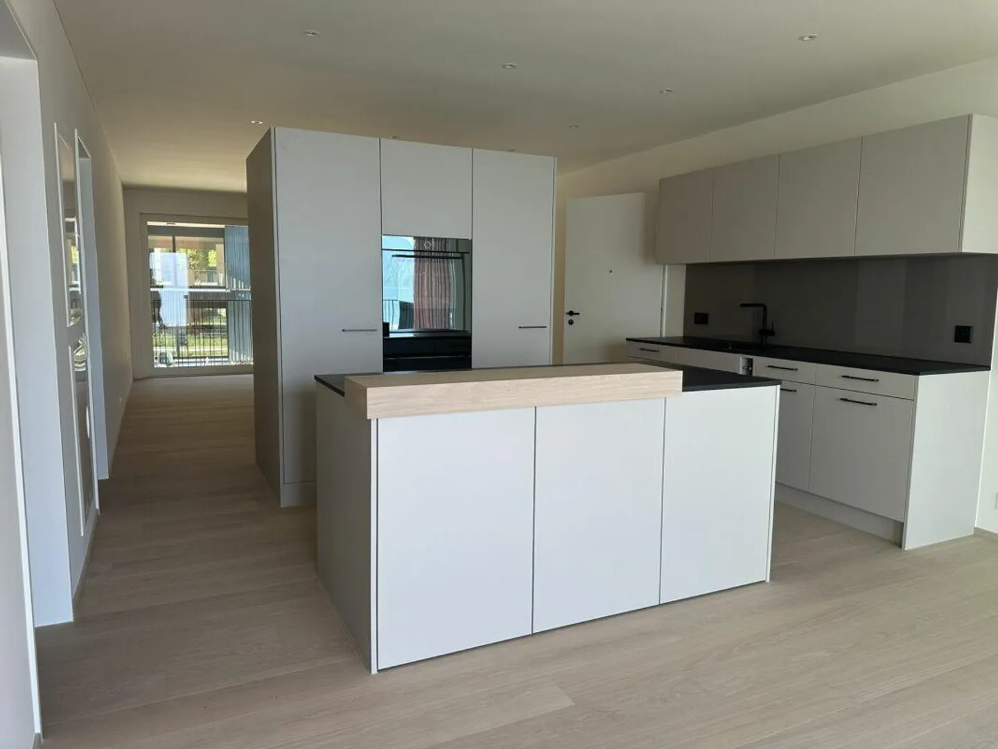 Appartamento in vendita - Foto 7 di 10