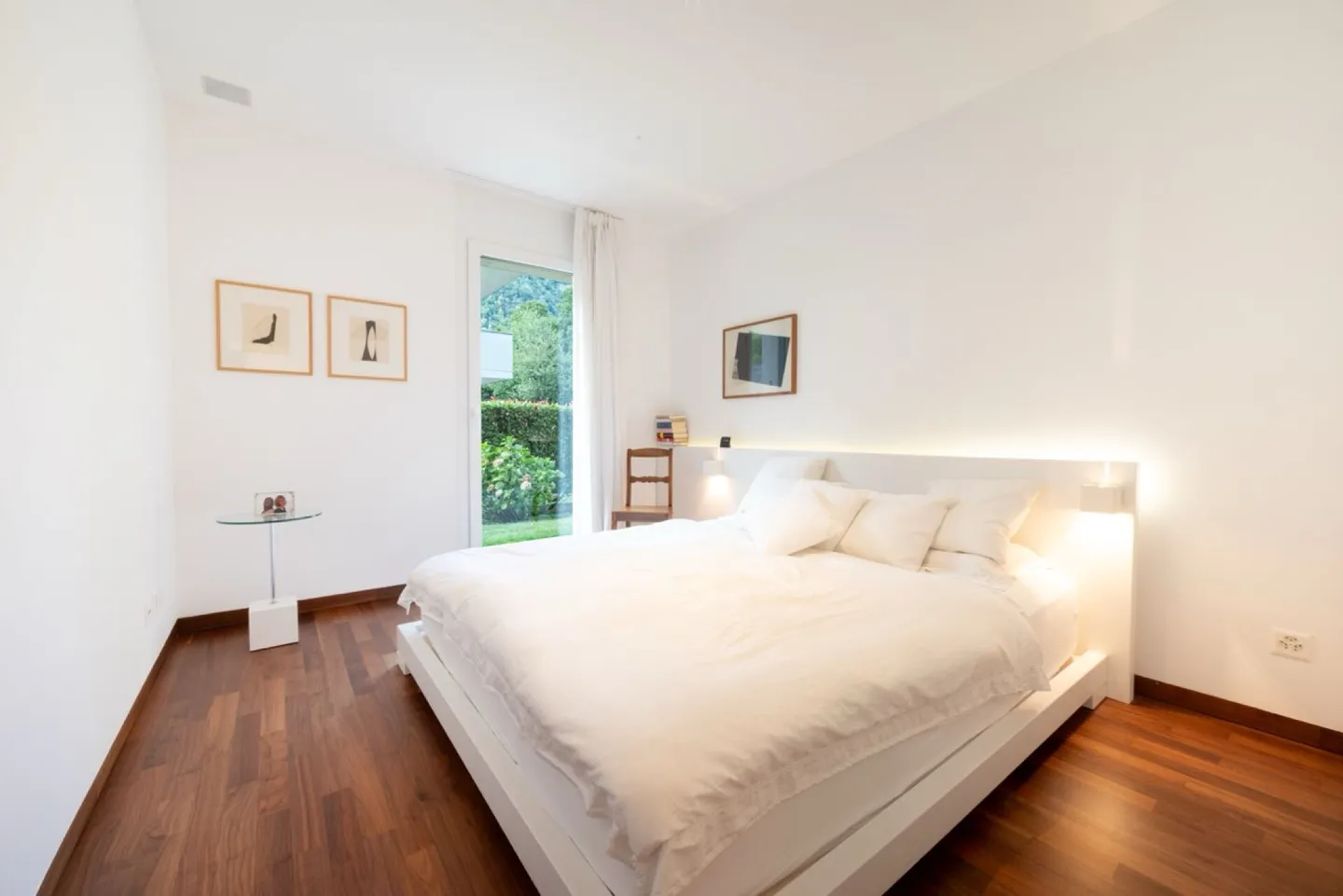 Esclusivo appartamento giardino di 5,5 locali con terrazza coperta e portico con barbecue - Foto 9 di 13