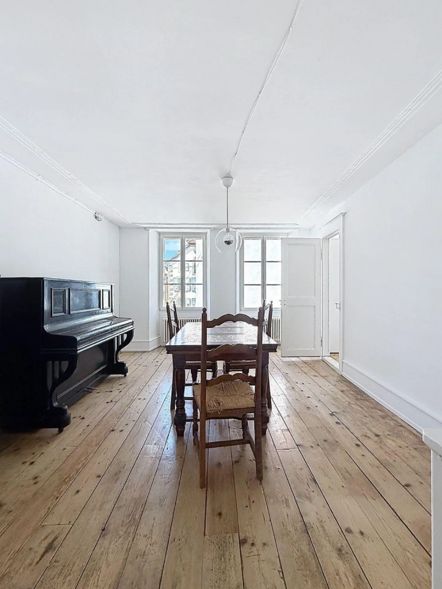 Lutry - Atypisches Haus im Dorf - Foto 3 von 5