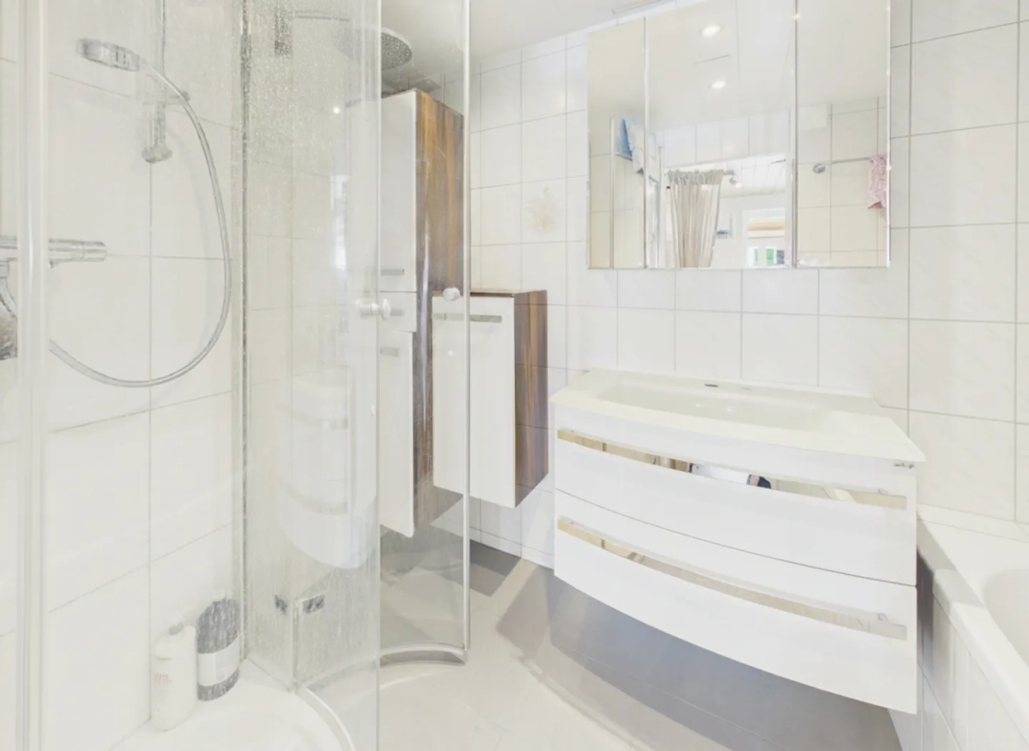 Charming farmhouse in the heart of the village - Photo 10 of 16