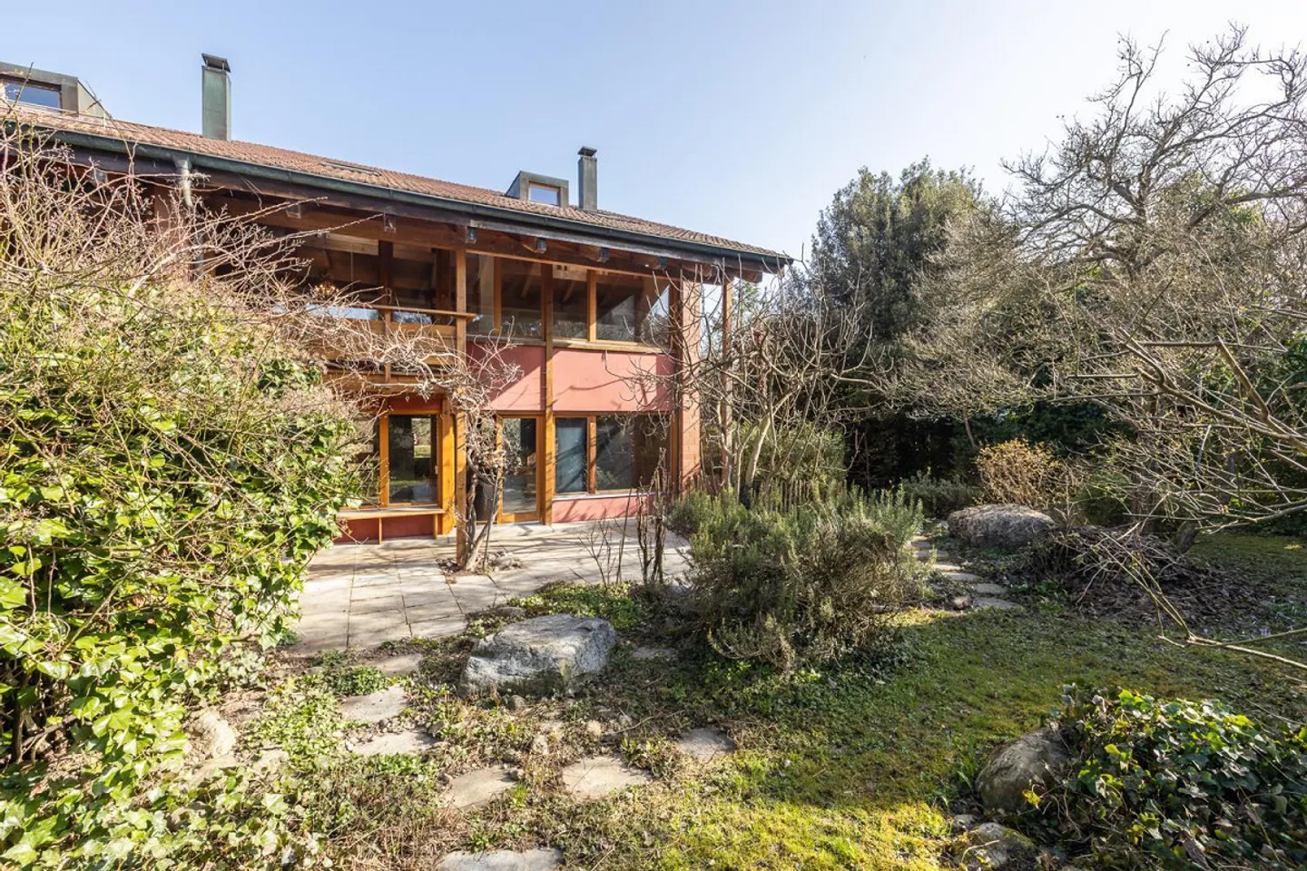 Family-friendly residential area - Photo 3 of 13