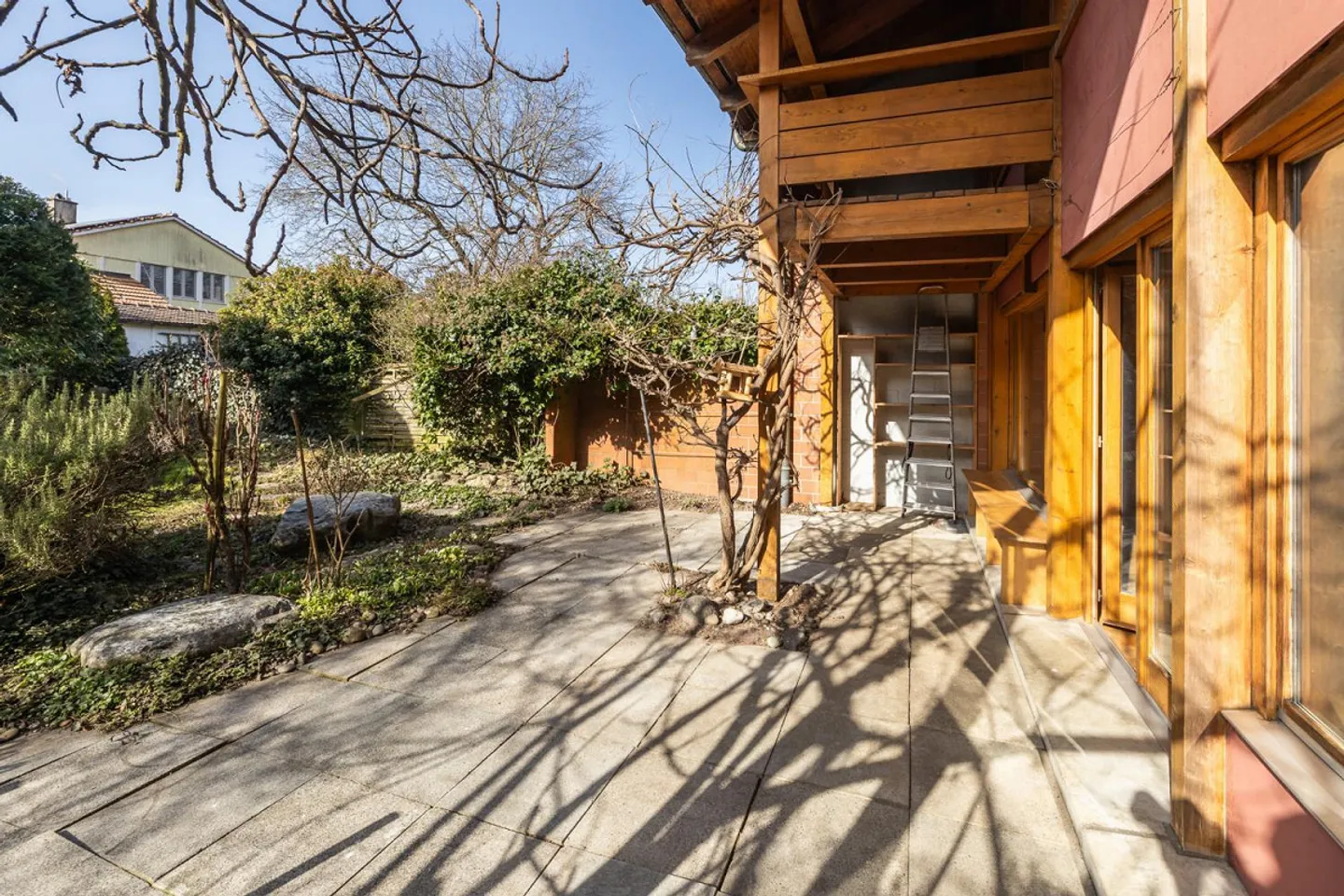 Family-friendly residential area - Photo 4 of 13