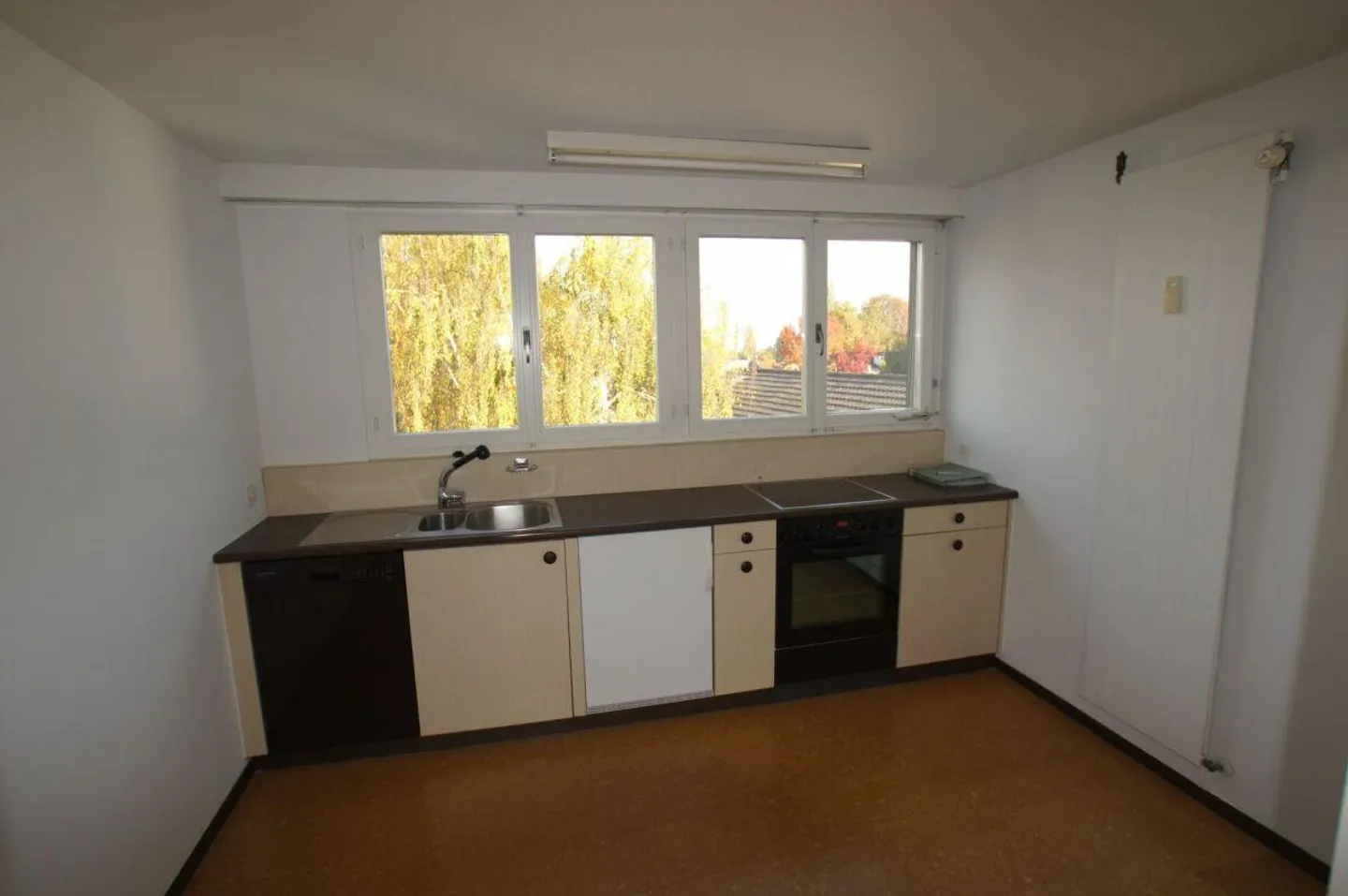 Helle Dachwohnung mit Aussicht - Foto 6 von 6