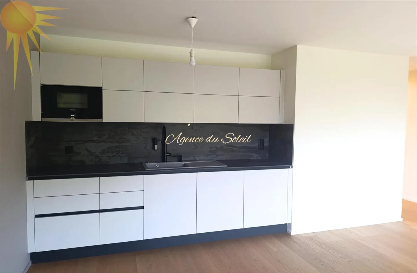 Für das ganze Jahr zu vermieten, diese superbe 3.5 Zimmer moderne Wohnung im Herzen von Montana! - Foto 7 von 13