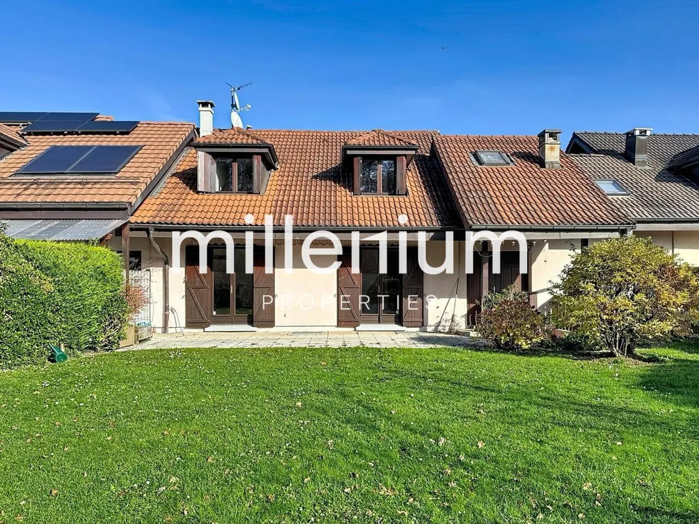 Belle maison avec jardin à Veyrier - Photo 3 sur 10