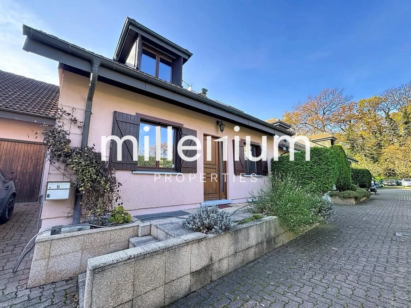 Belle maison avec jardin à Veyrier - Photo 1 sur 10