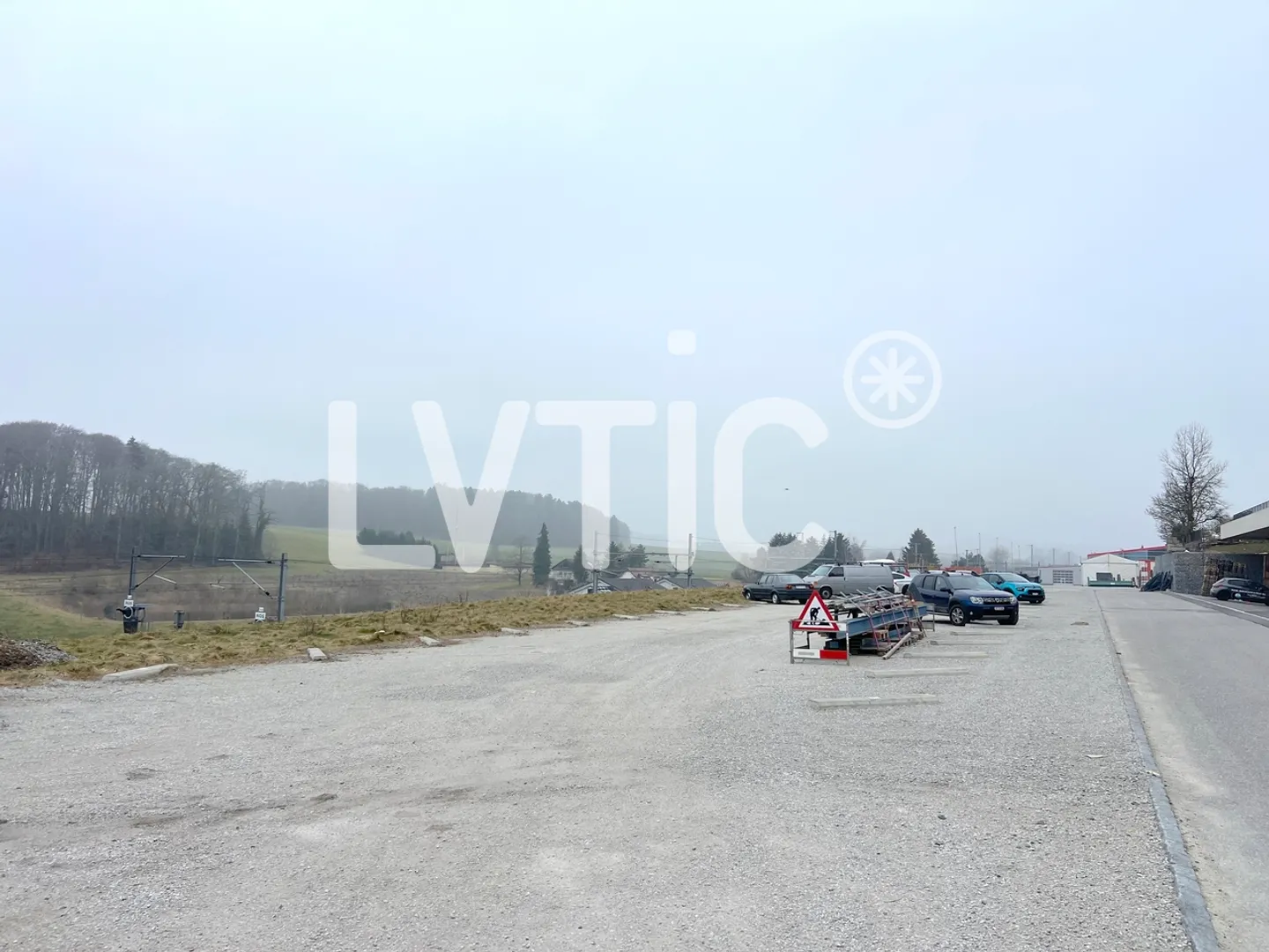 Spazio esterno di 2000 m2 divisibile in affitto ad Avry-sur-Matran - Foto 2 di 4