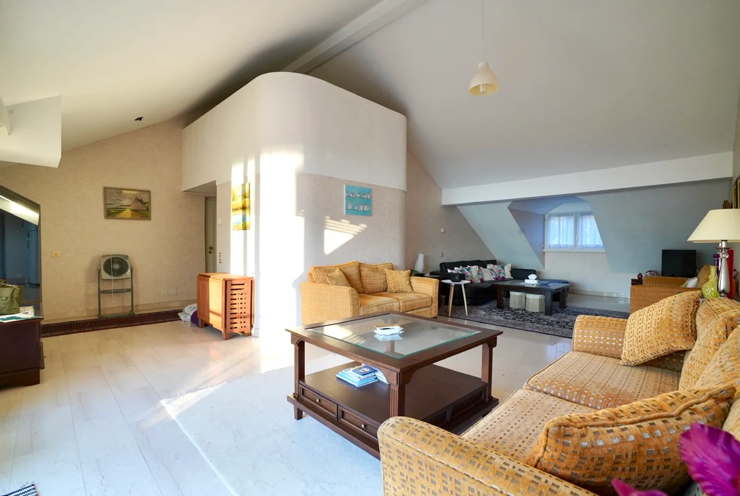 Attique 6.5 pièces - Photo 1 sur 15