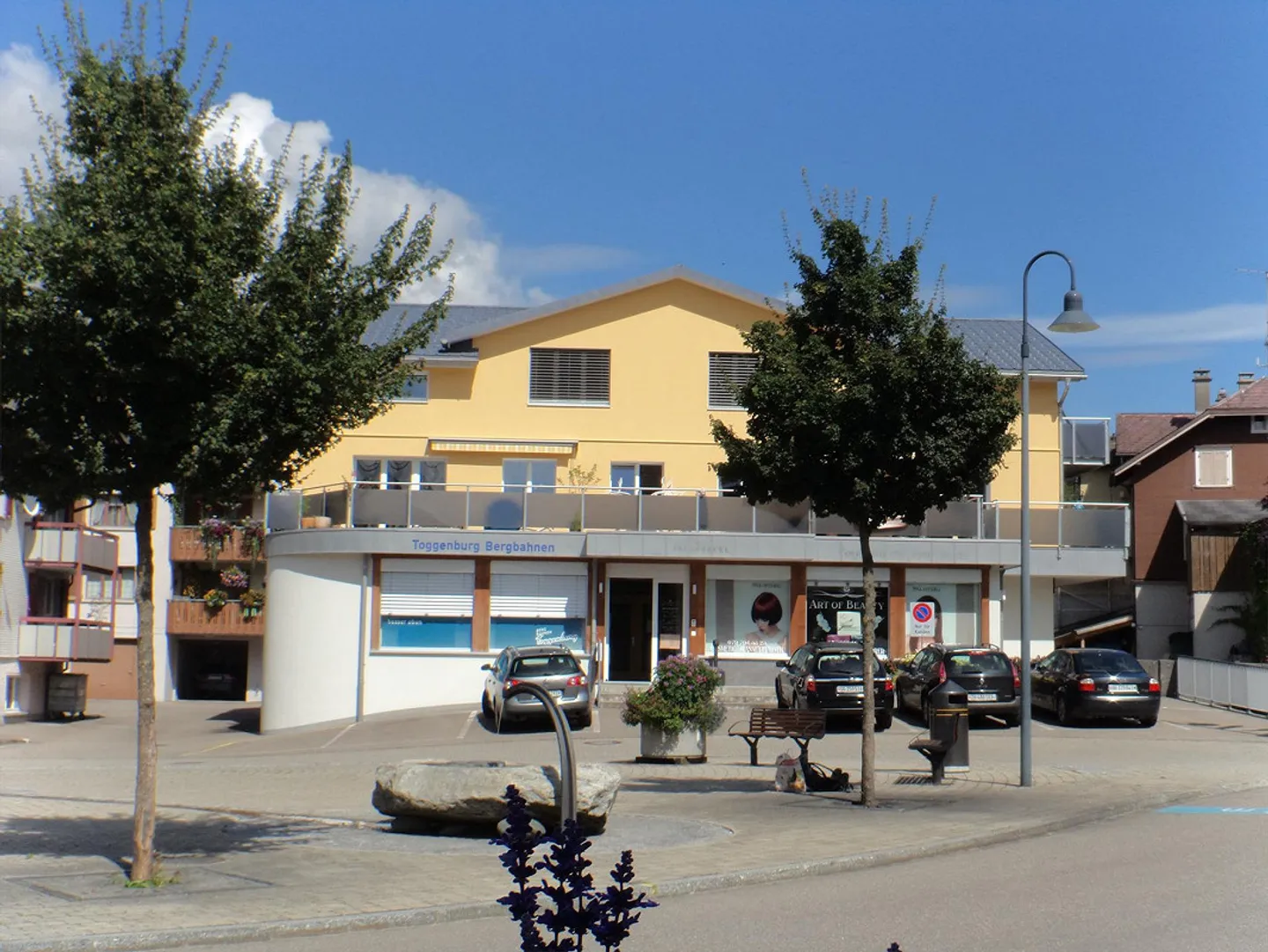 Moderno appartamento di 4.0 stanze con terrazza soleggiata - Foto 1 di 7