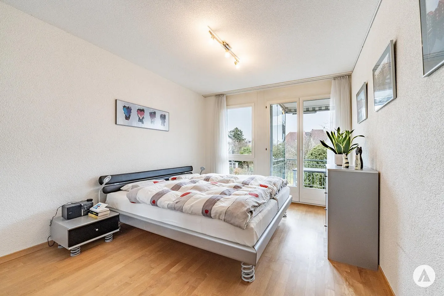 Well-maintained maisonette apartment in the Thun West Quarter - Photo 4 of 13