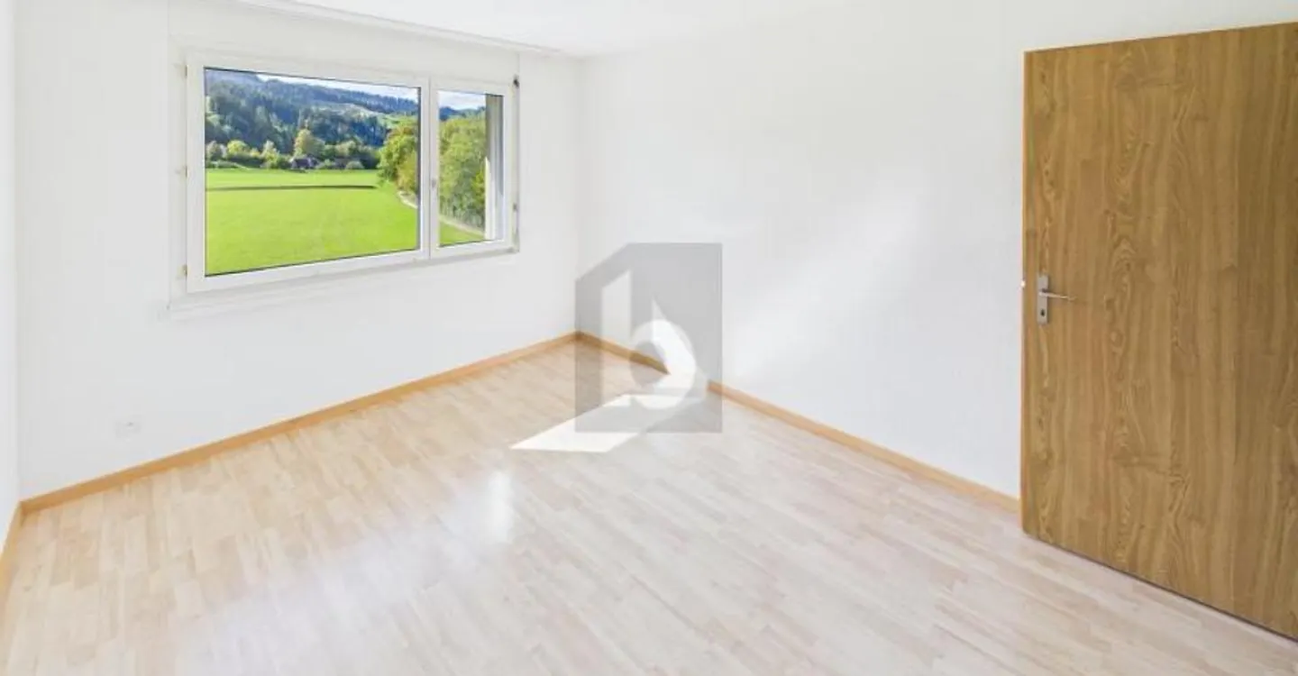NEU RENOVIERT, GROSSZÜGIG UND MIT AUSSICHT - Photo 5 sur 6
