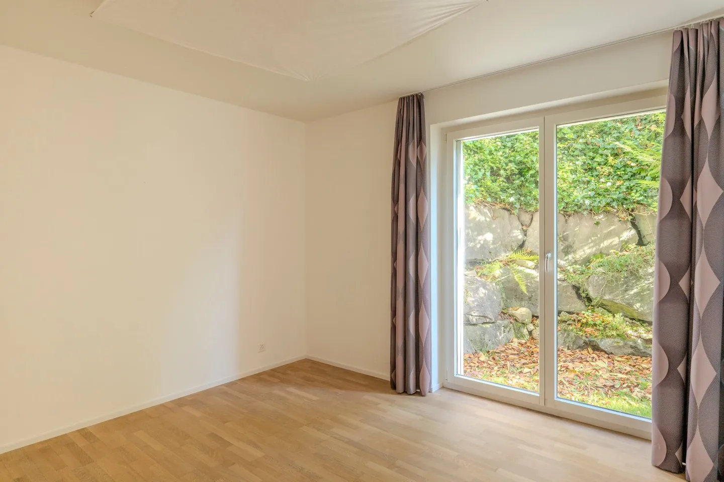 Serenità Elevata | Vita Contemporanea con Vista Lago a Oberägeri - Foto 10 di 15