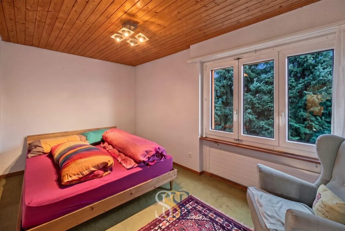 Affascinante casa unifamiliare con vista e grande giardino - Foto 11 di 16