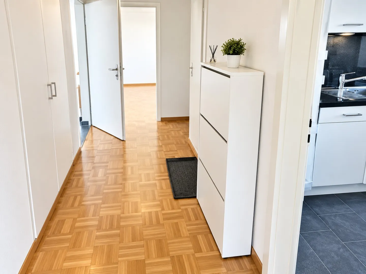 ✨Charmante möblierte 2,5-Zimmer-Wohnung mit Balkon in Dübendorf - Foto 7 von 13