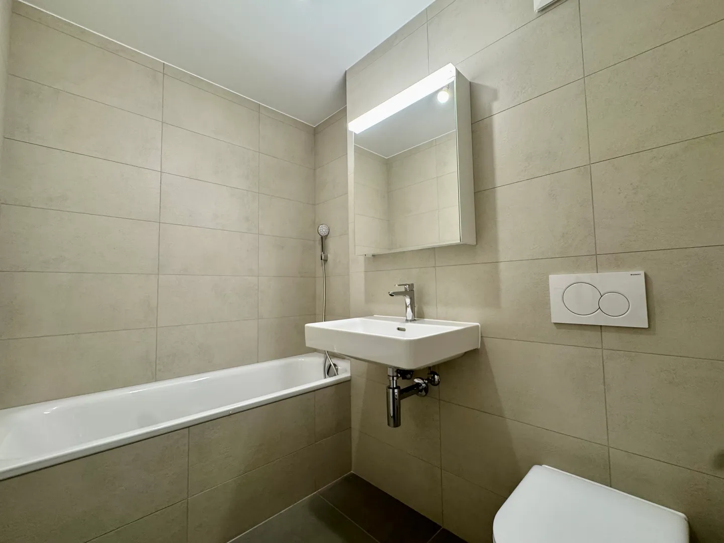 Maison jumelle à vendre - Photo 7 sur 9