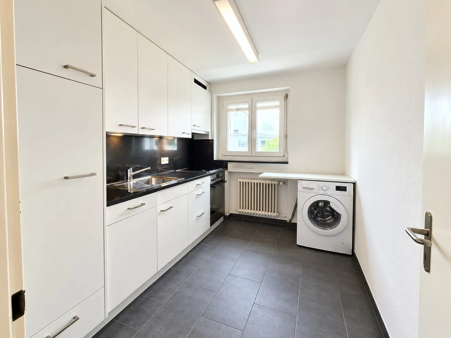 ✨Charmante möblierte 2,5-Zimmer-Wohnung mit Balkon in Dübendorf - Foto 8 von 13