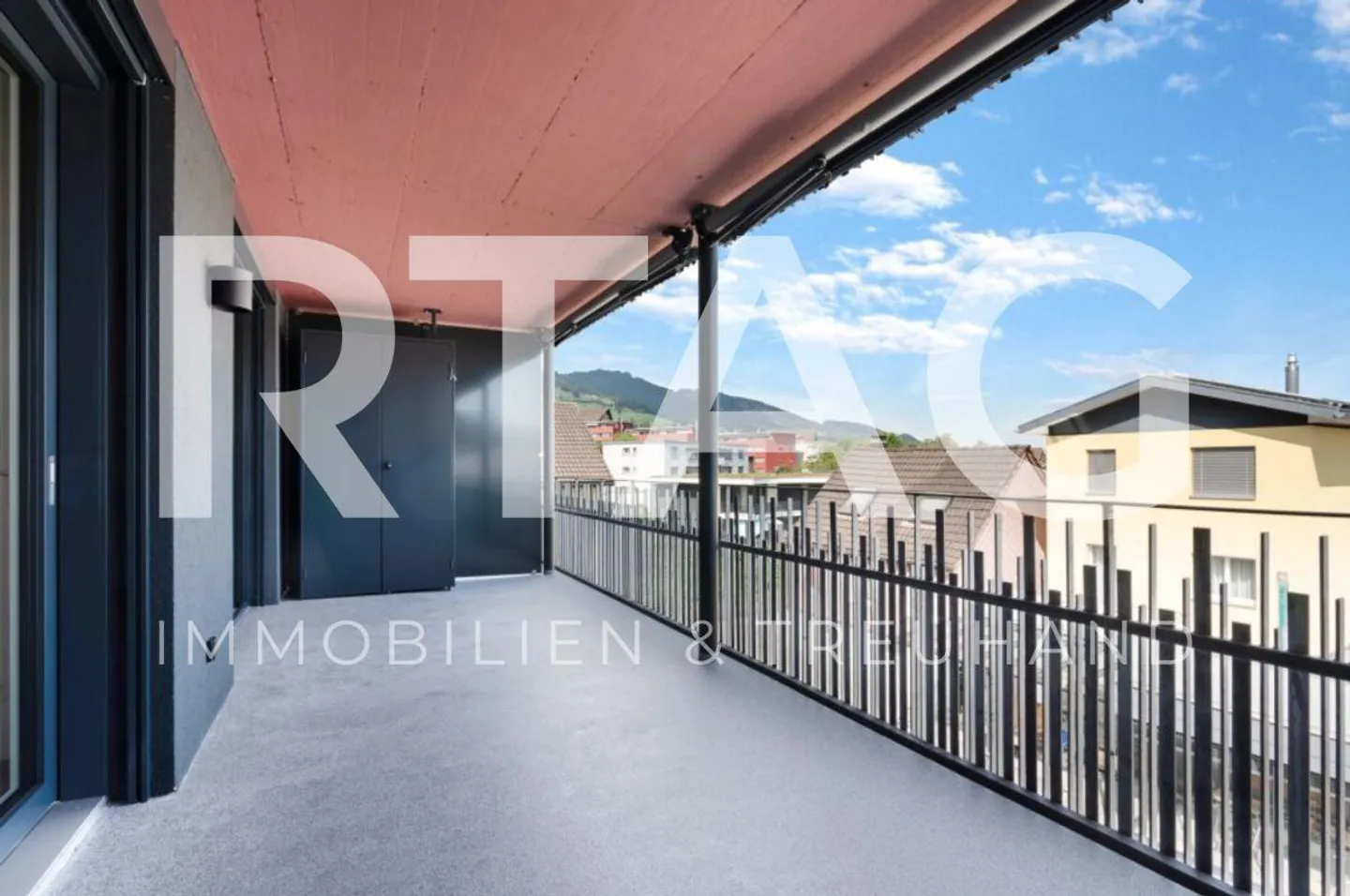 Zentrale 2.5-Zimmer-Wohnung - Foto 1 von 8