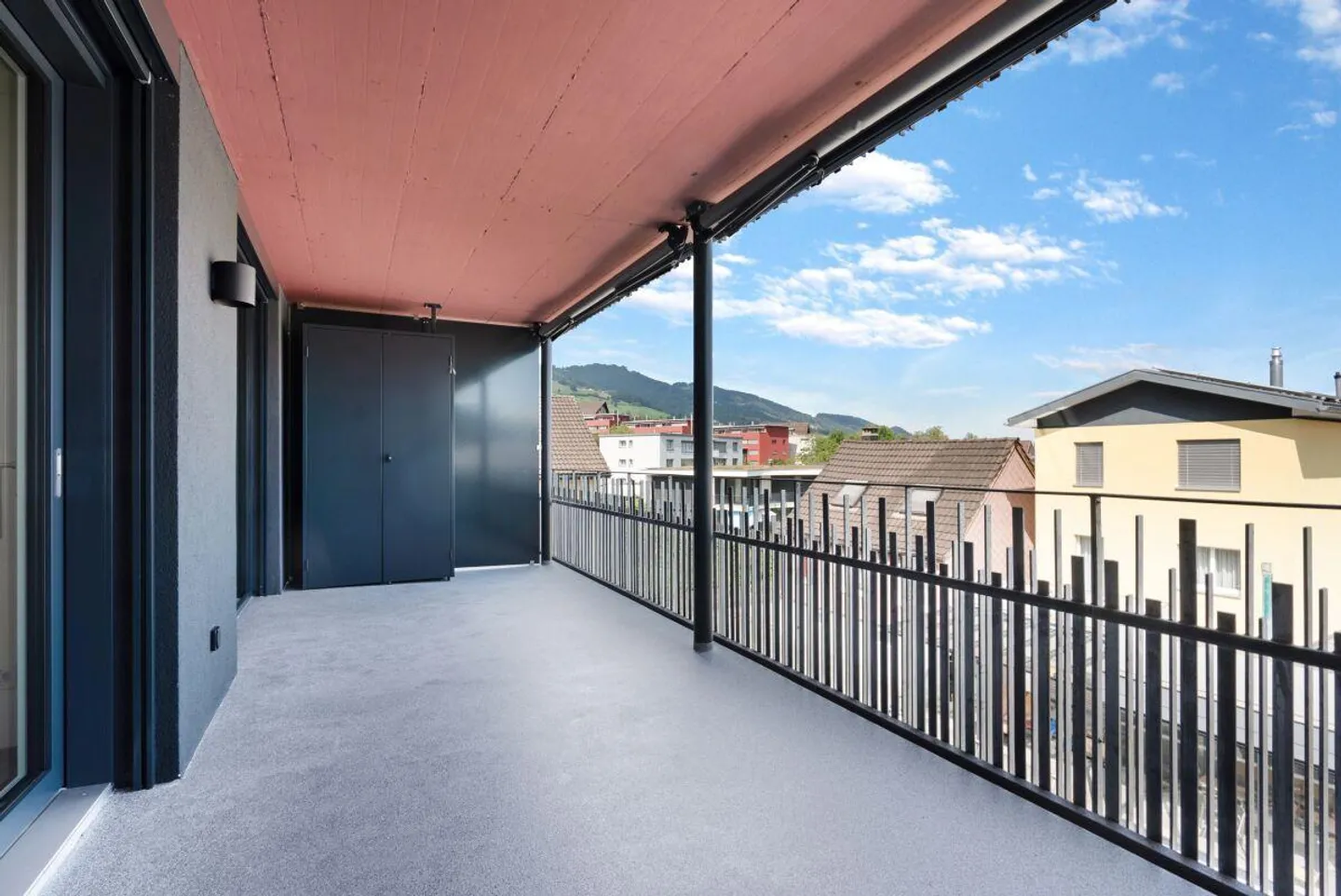 Zentrale 2.5-Zimmer-Wohnung - Foto 2 von 8