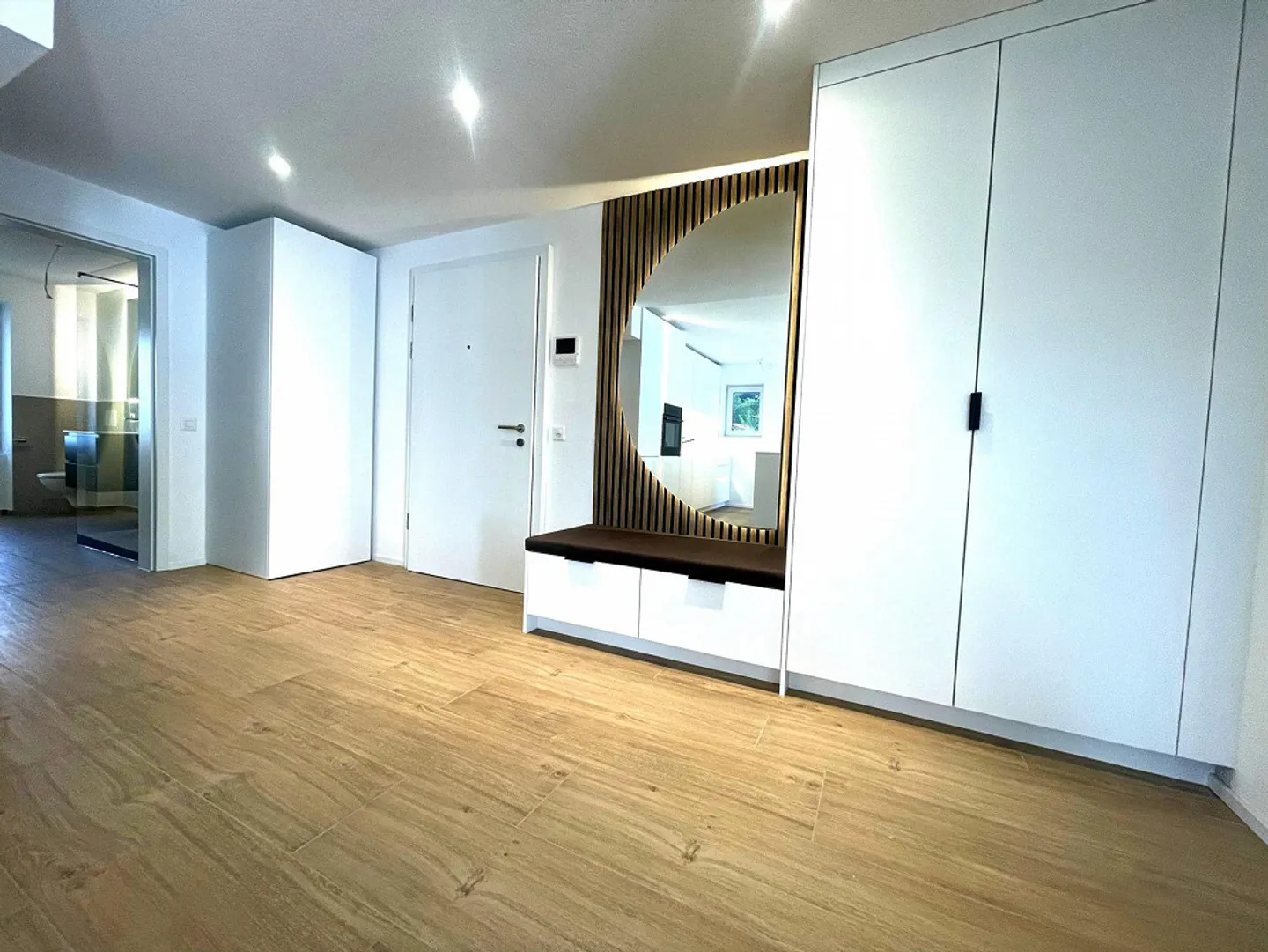 FIRST RENTAL: Beautiful Apartments in Baden - Photo 4 of 14