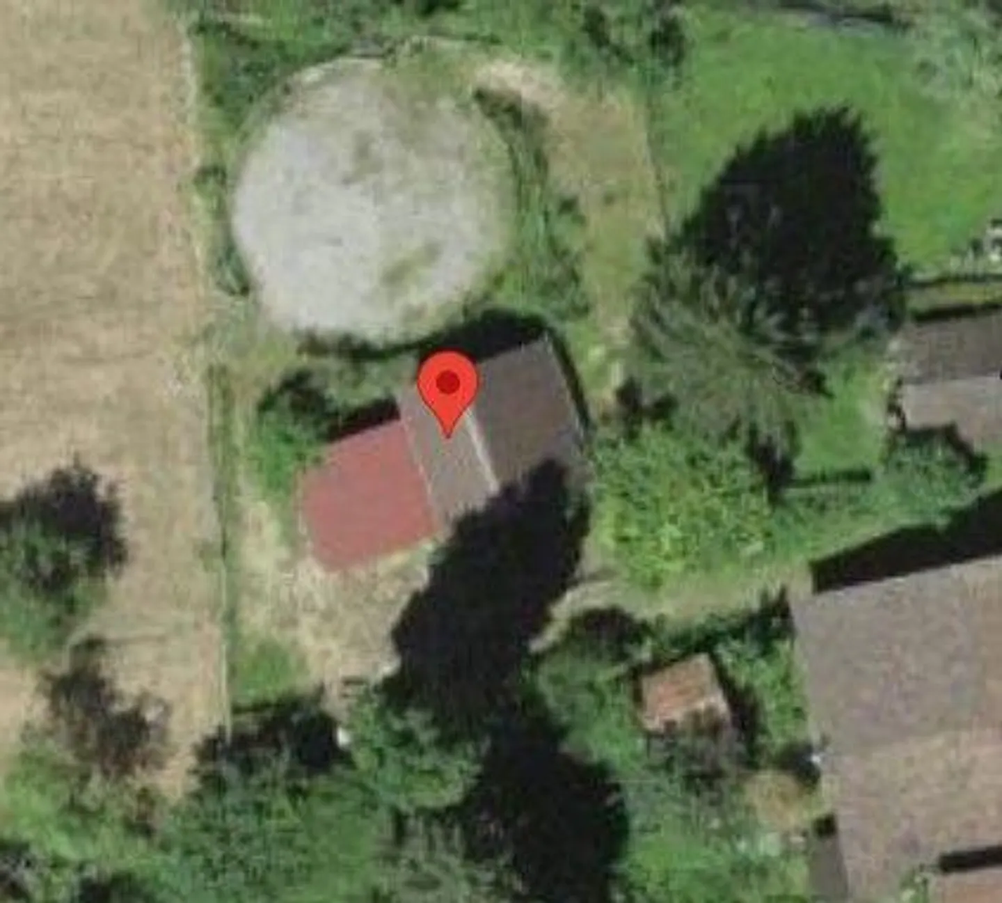 Ferme historique avec terrain - Photo 2 sur 13