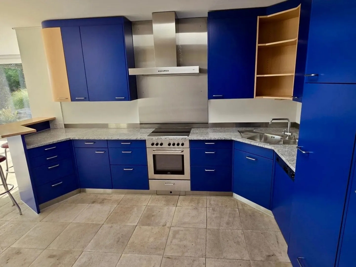 85 m² Sogno Abitativo - Idyllico Appartamento Giardino 2.5 Stanze con Stagno - Foto 4 di 10