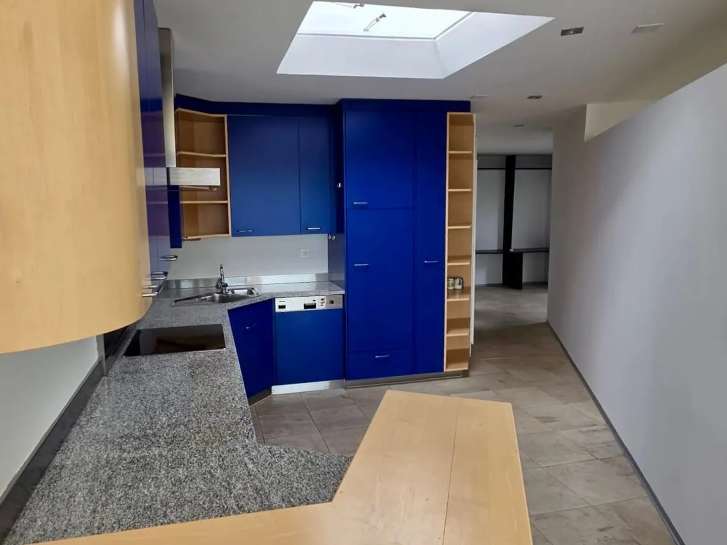 85 m² Sogno Abitativo - Idyllico Appartamento Giardino 2.5 Stanze con Stagno - Foto 6 di 10