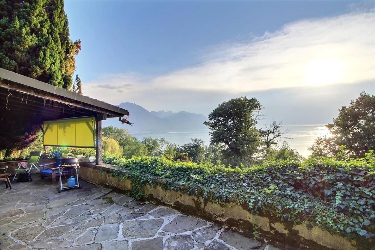 Exceptional House in Occupied Life Annuity Limited to 10 Years – Panoramic View of Lake Geneva - Photo 9 of 19