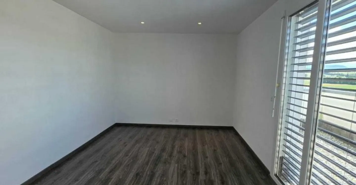 Villa a schiera di 5,5 stanze a Romont - Foto 8 di 12