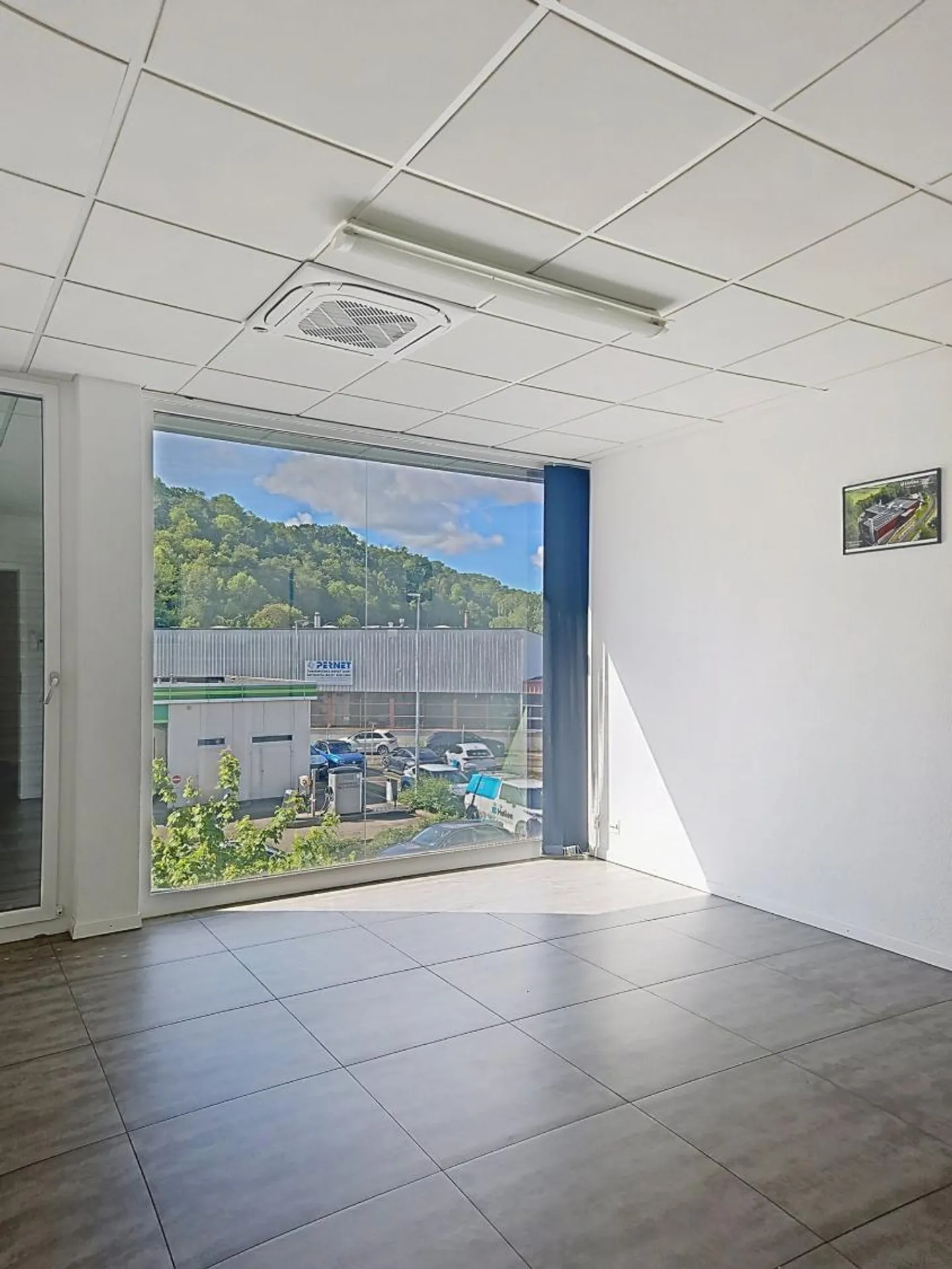 Geräumiger Büroraum zur Miete - Foto 5 von 9