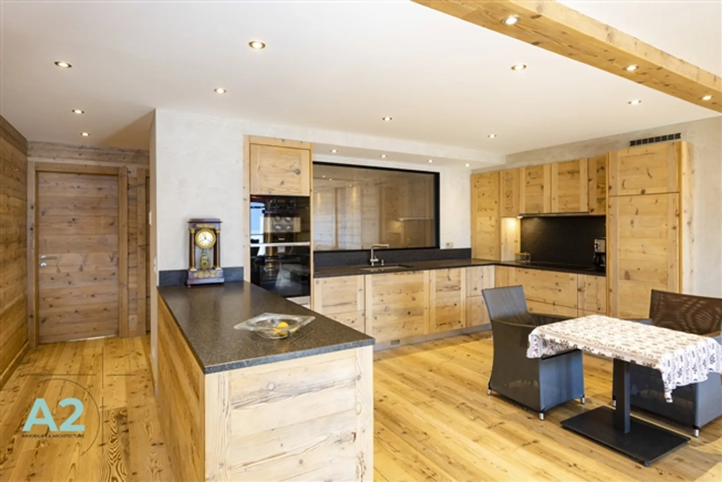 Beautiful Apartment at the Entrance of Montana with Panoramic View - Photo 11 of 15