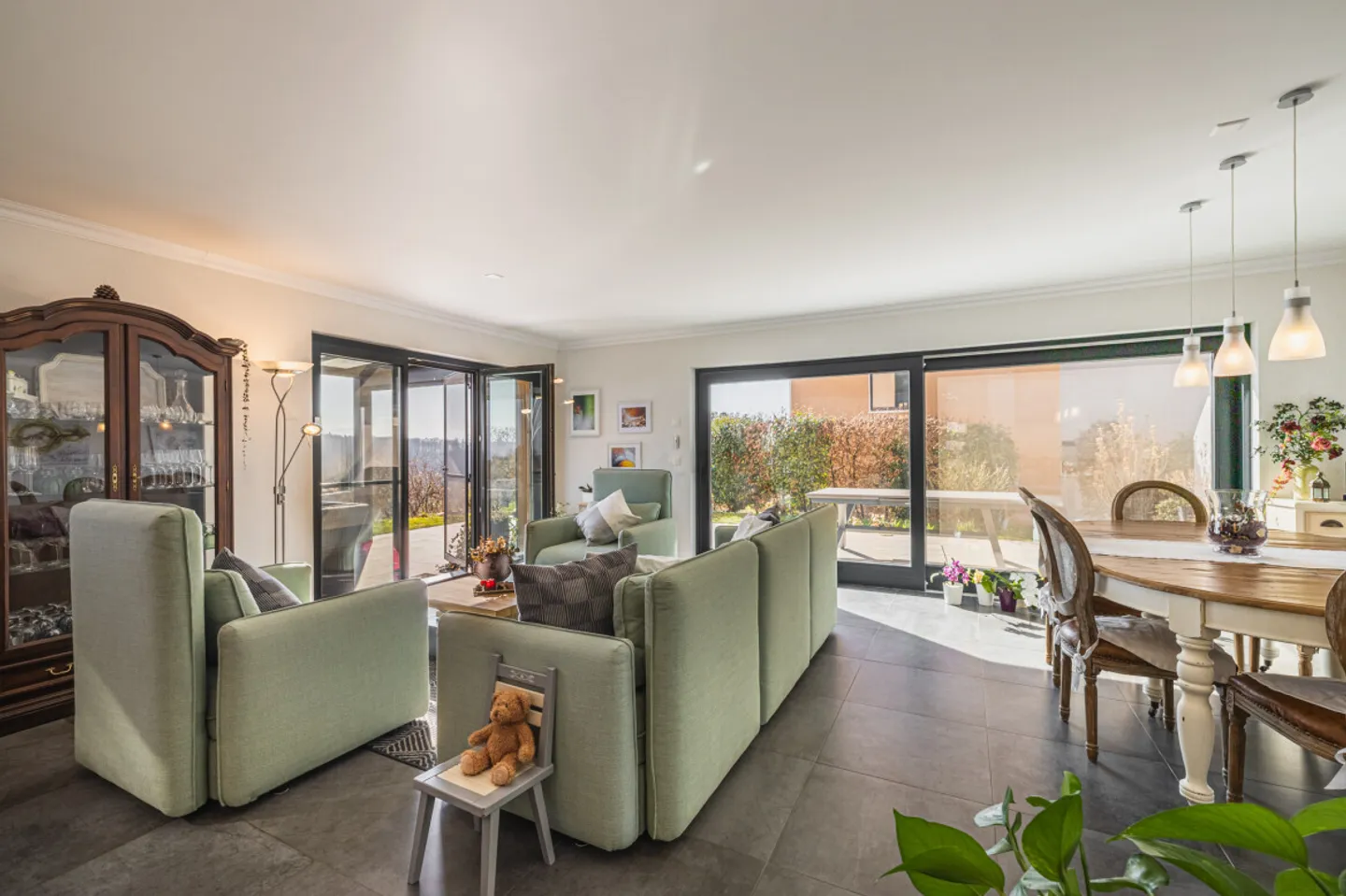 Modern Family House in Moiry - Photo 2 of 13