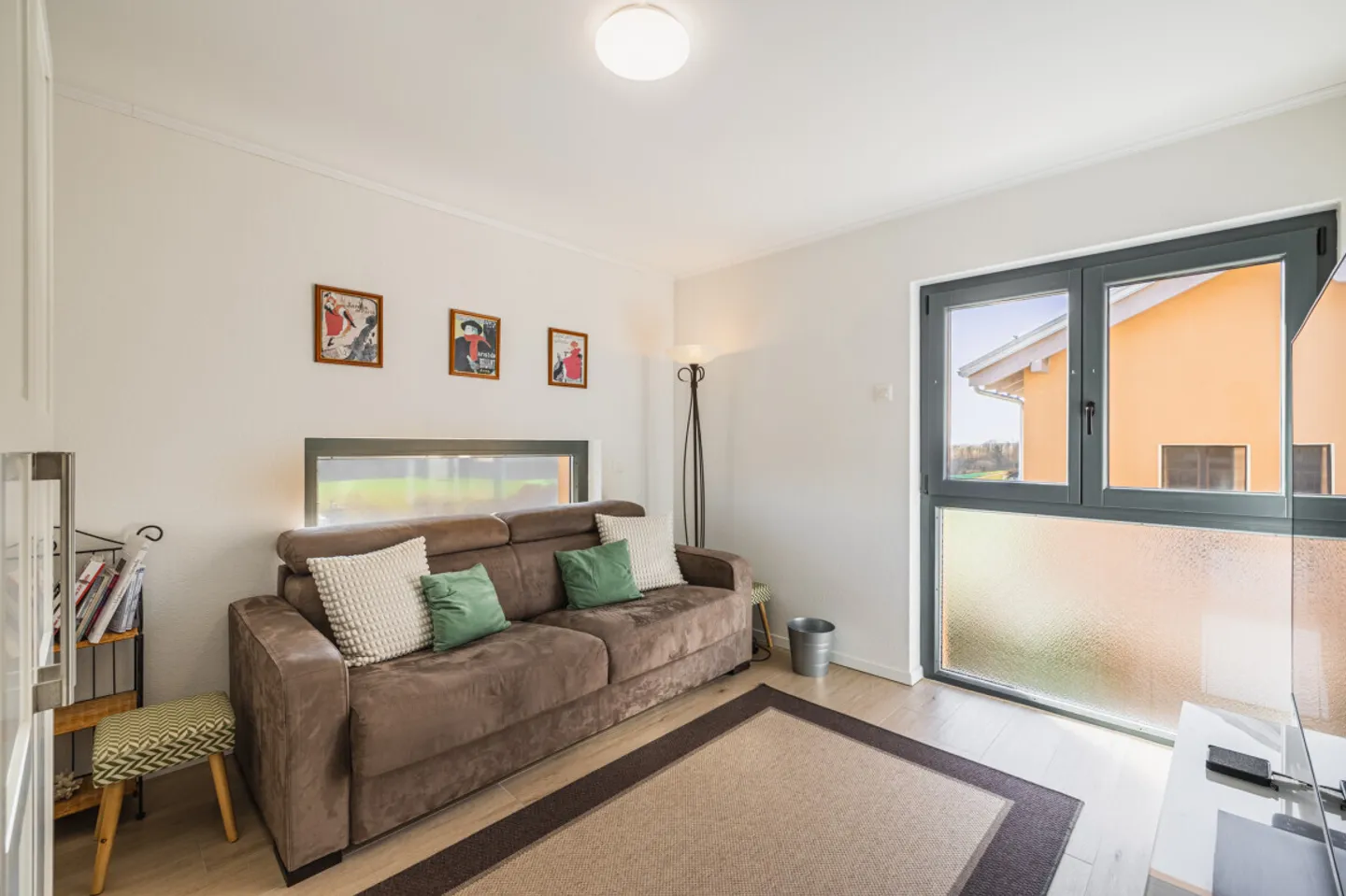 Modern Family House in Moiry - Photo 5 of 13