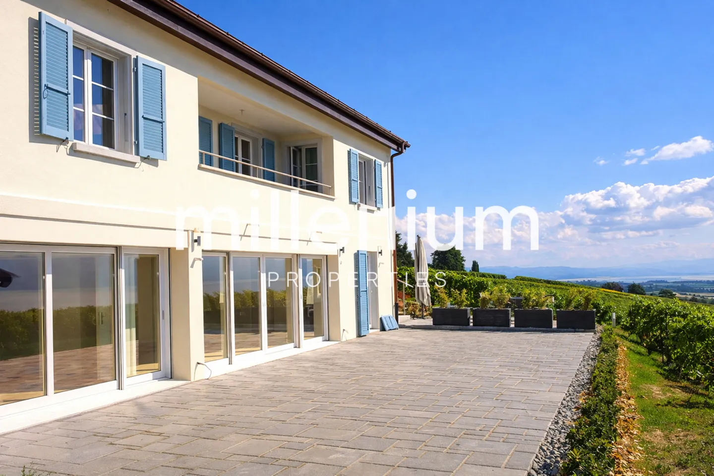 Elegante Wohnung mit Terrasse - Foto 3 von 4