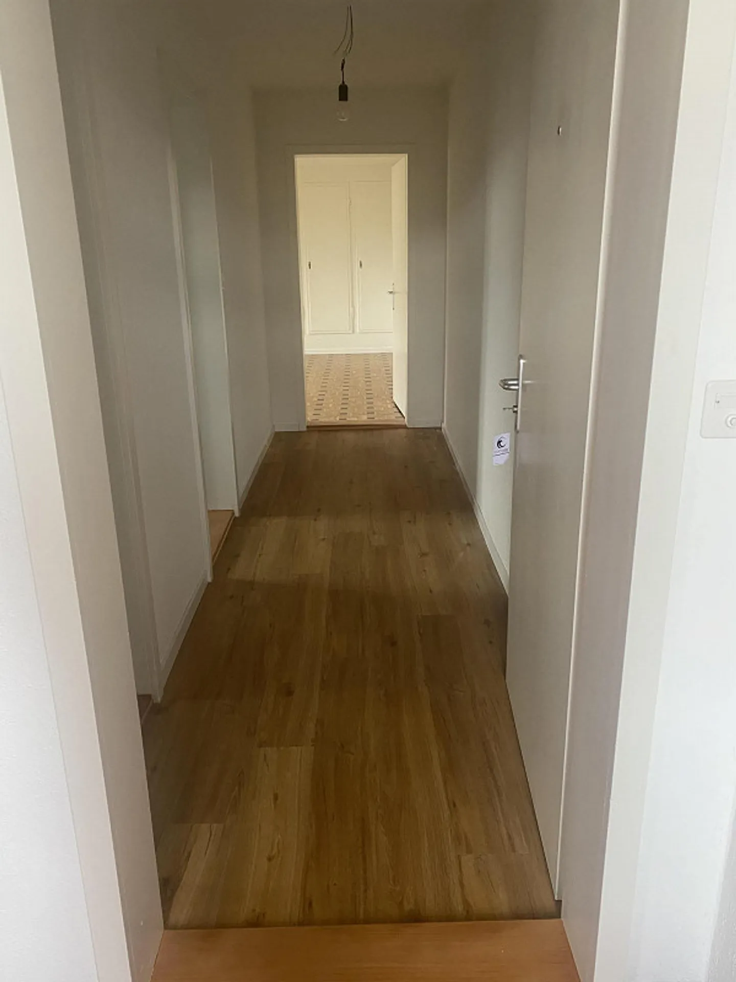 Ampio appartamento di 1,5 stanze - Foto 5 di 12