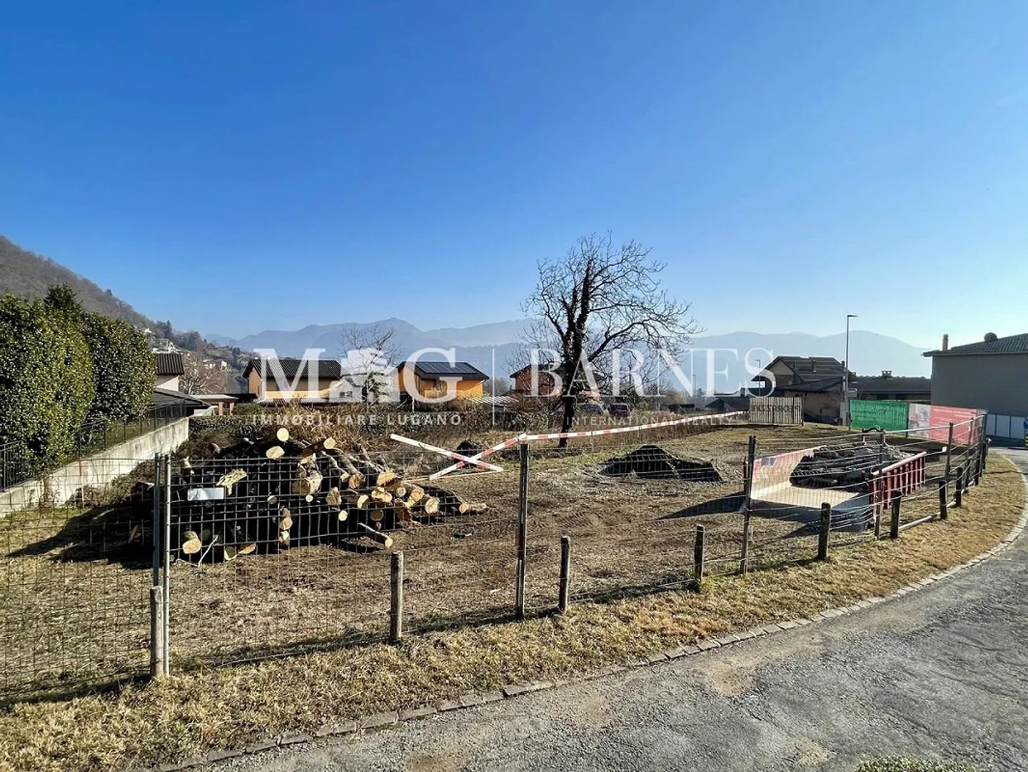 Pura: Baugrundstück 1.183 qm, 591 qm BGF, sonnige Lage - Foto 2 von 5