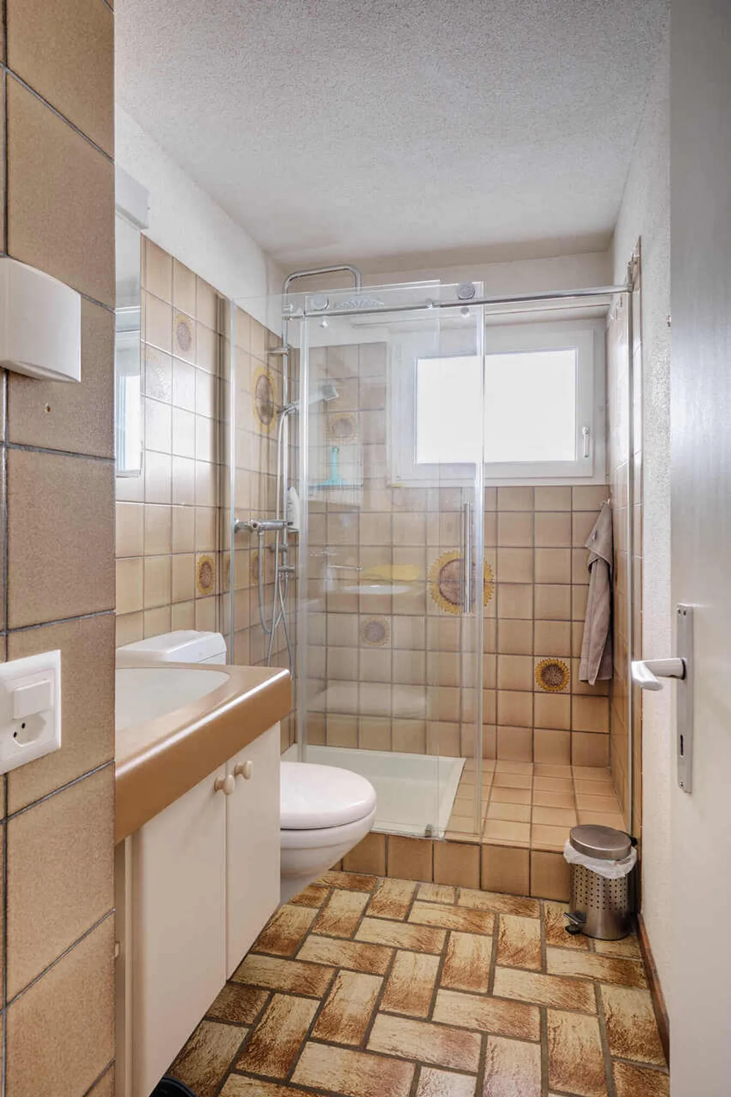 Casa familiare affascinante con giardino - Foto 6 di 10