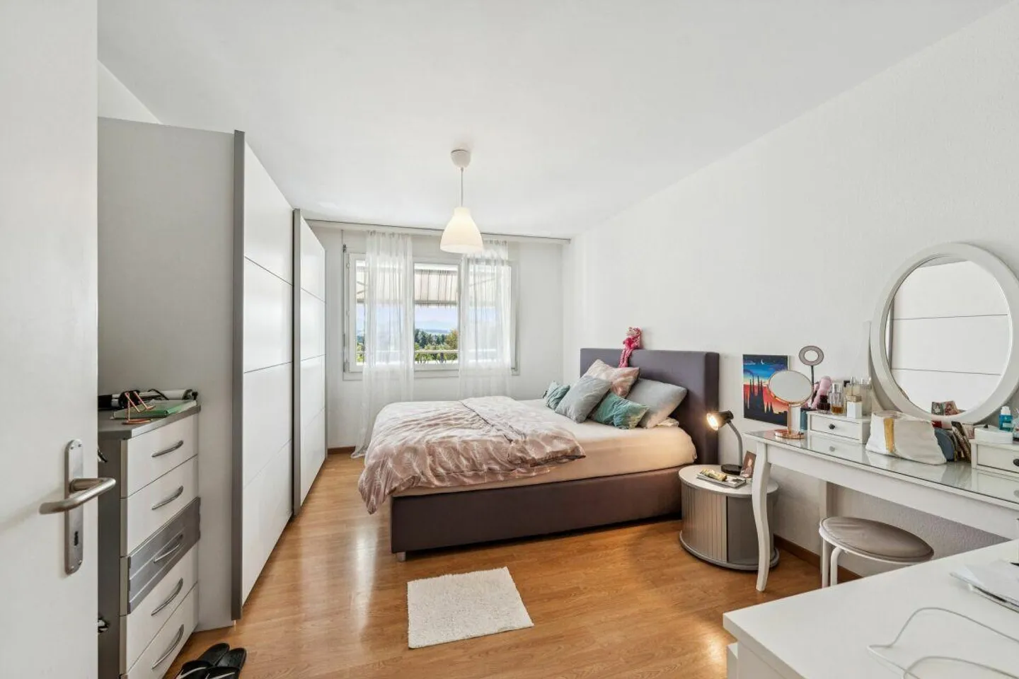 Living with a View - Photo 6 of 10