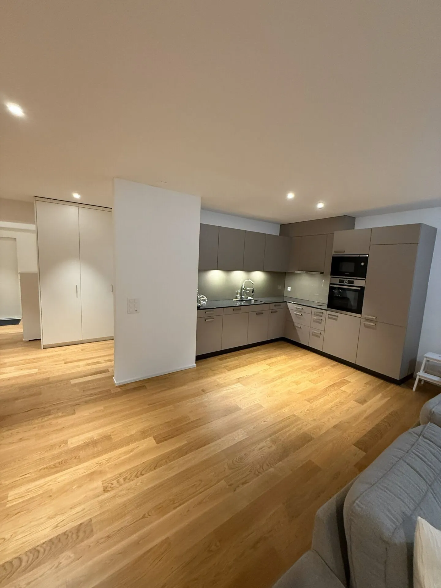 Appartement spacieux à Yverdon - Photo 4 sur 11