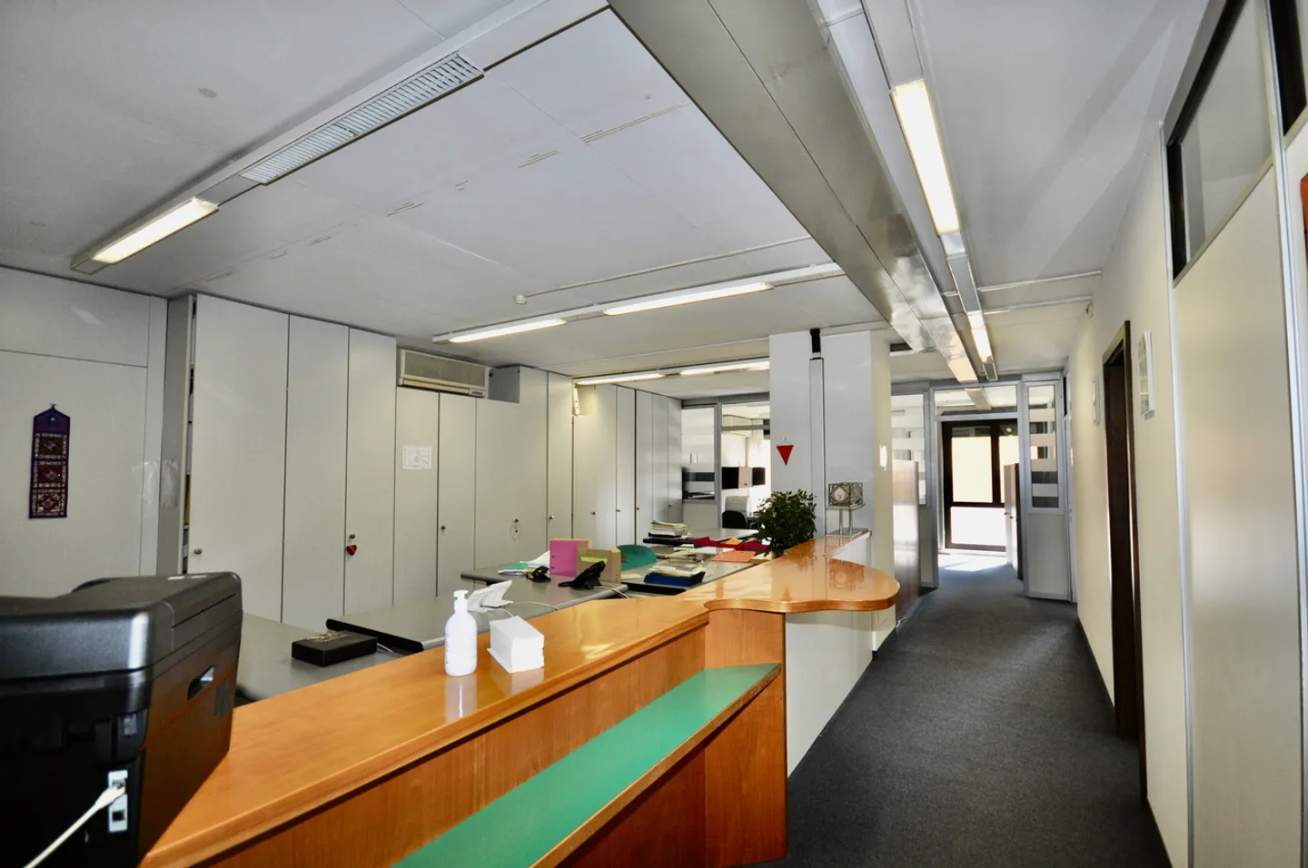 Office space for sale - Photo 7 of 13